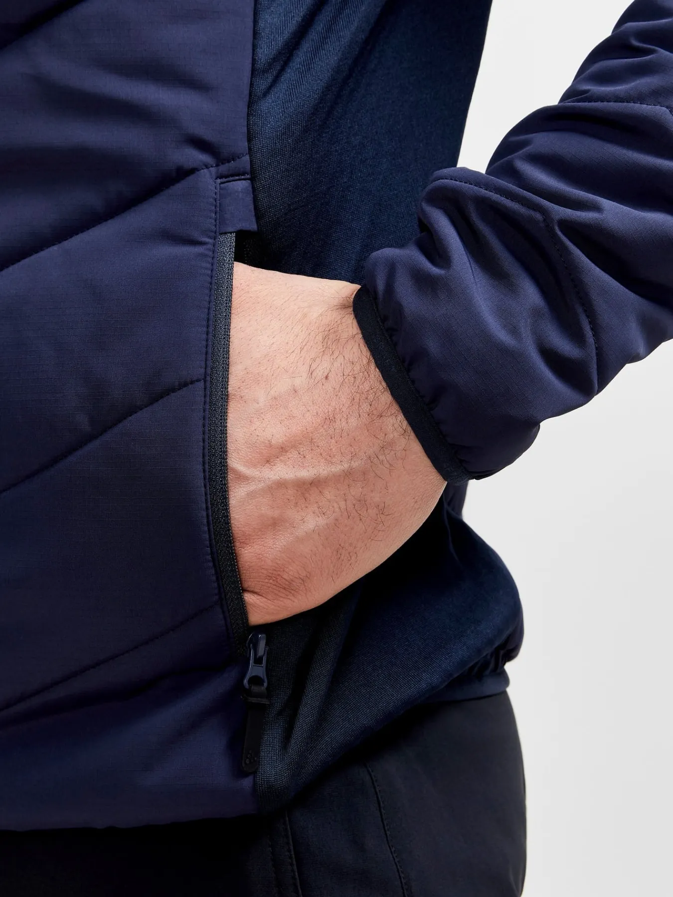Jakker & Vester>Craft Sportswear ADV Explore Hybrid Jacket M Blaze