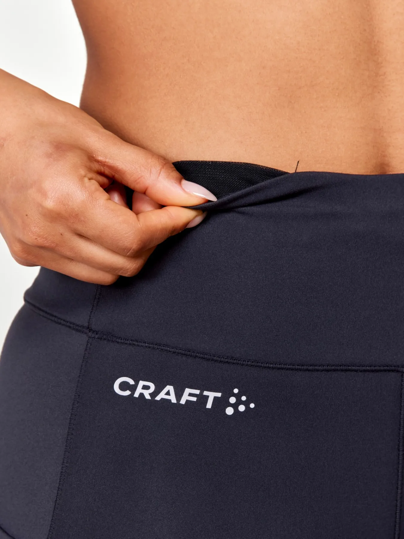 Tights|Trening>Craft Sportswear ADV Essence Capri Tights 2 W Black
