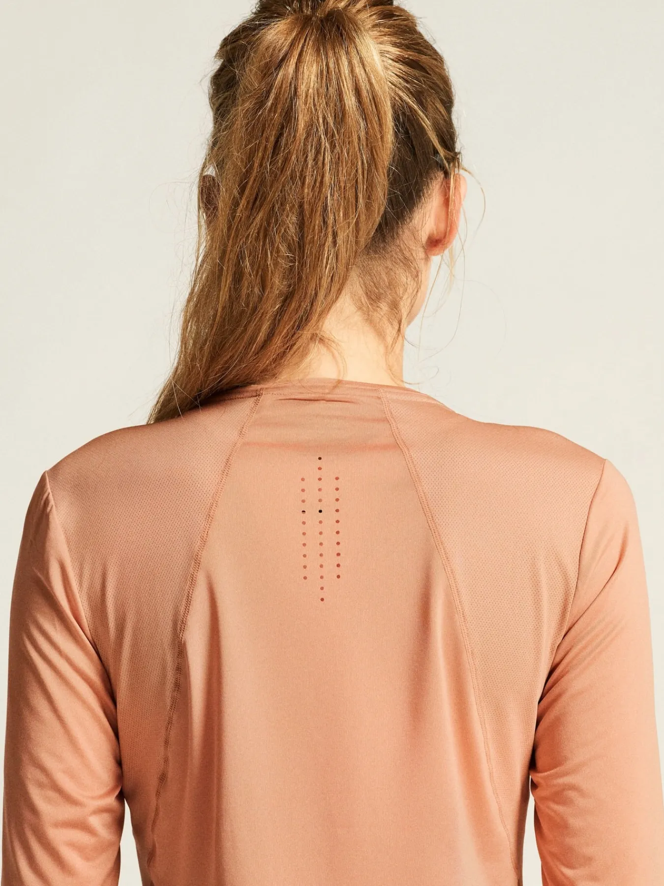 Gensere|Løping>Craft Sportswear ADV Essence Ls Tee 2 W Light Syrup