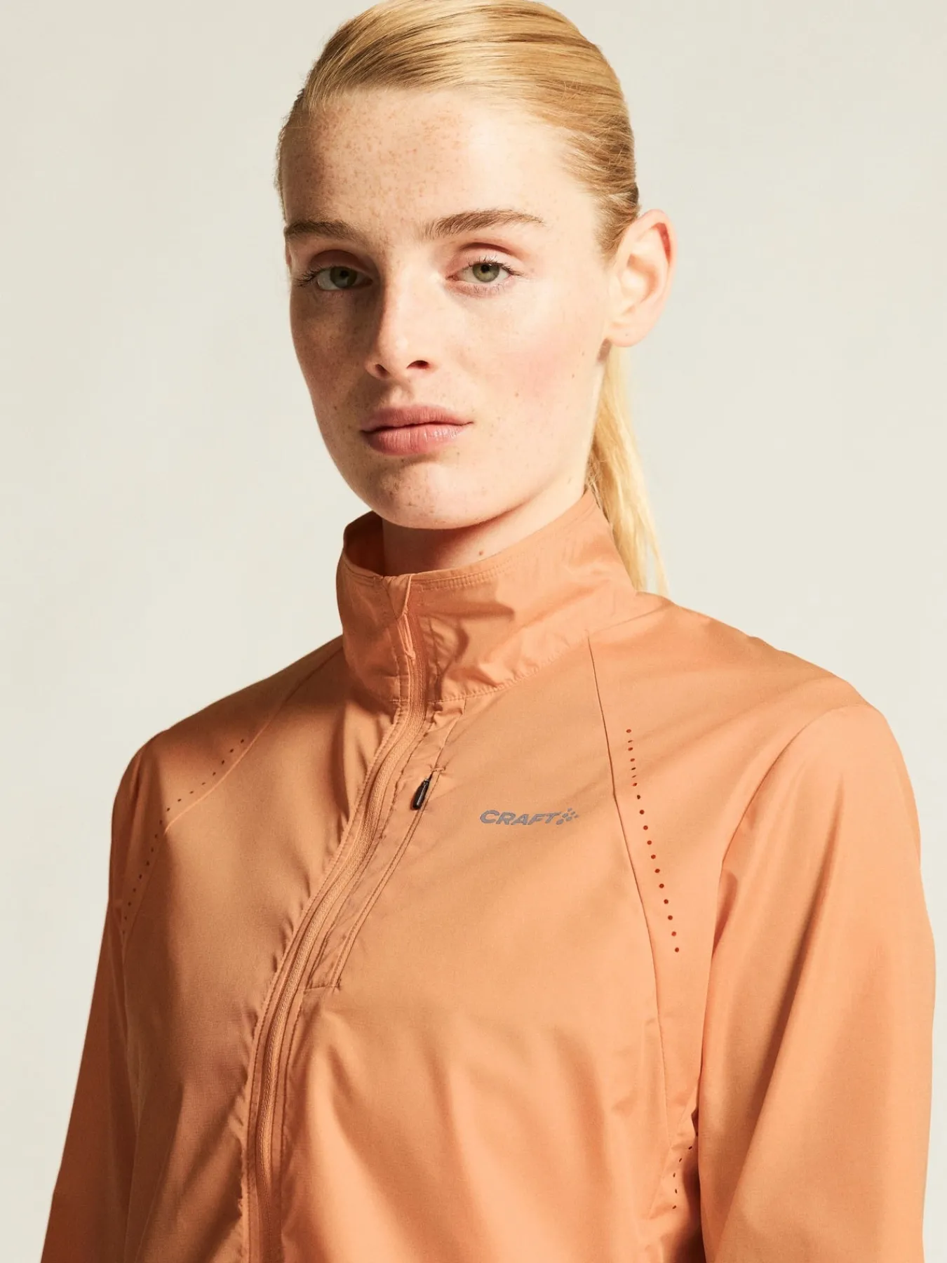 Jakker & Vester|Løping>Craft Sportswear Essence Wind Jacket 2 W Apricot