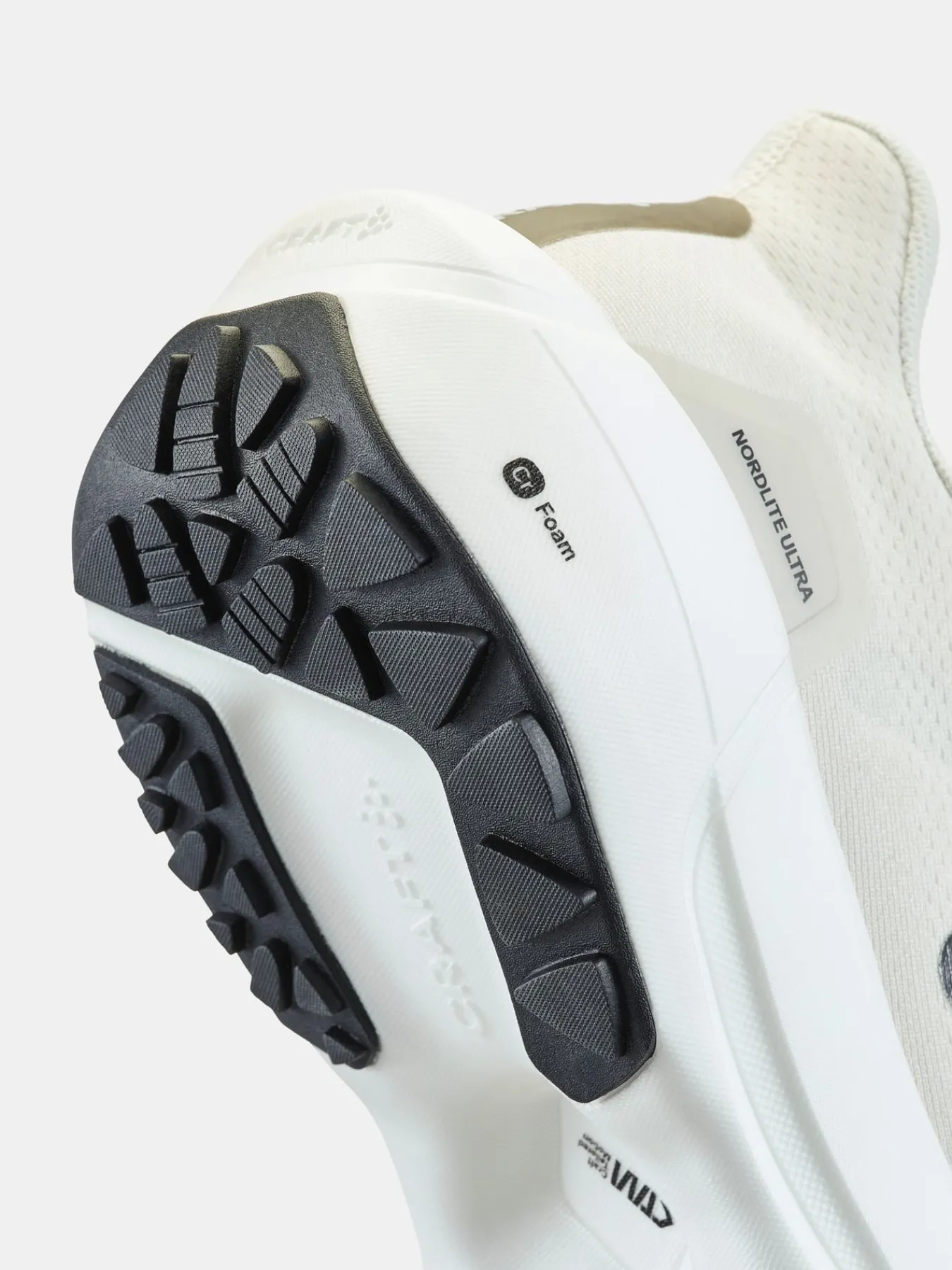 Road-To-Trail|Løping>Craft Sportswear Nordlite Ultra M Ash White-Black