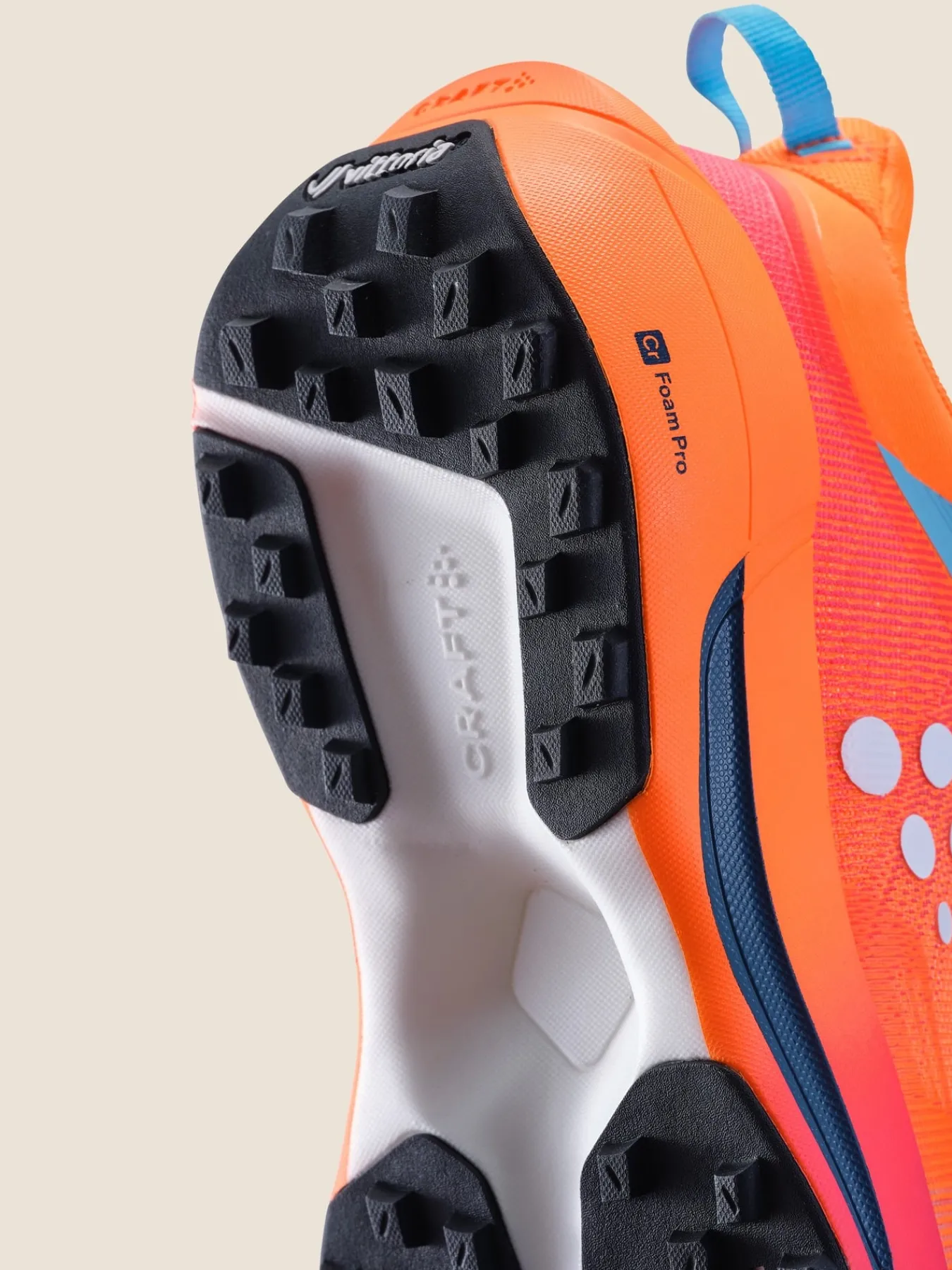 Road-To-Trail|Løping>Craft Sportswear Nordlite Ultra Pro M Flourange/Cosmo