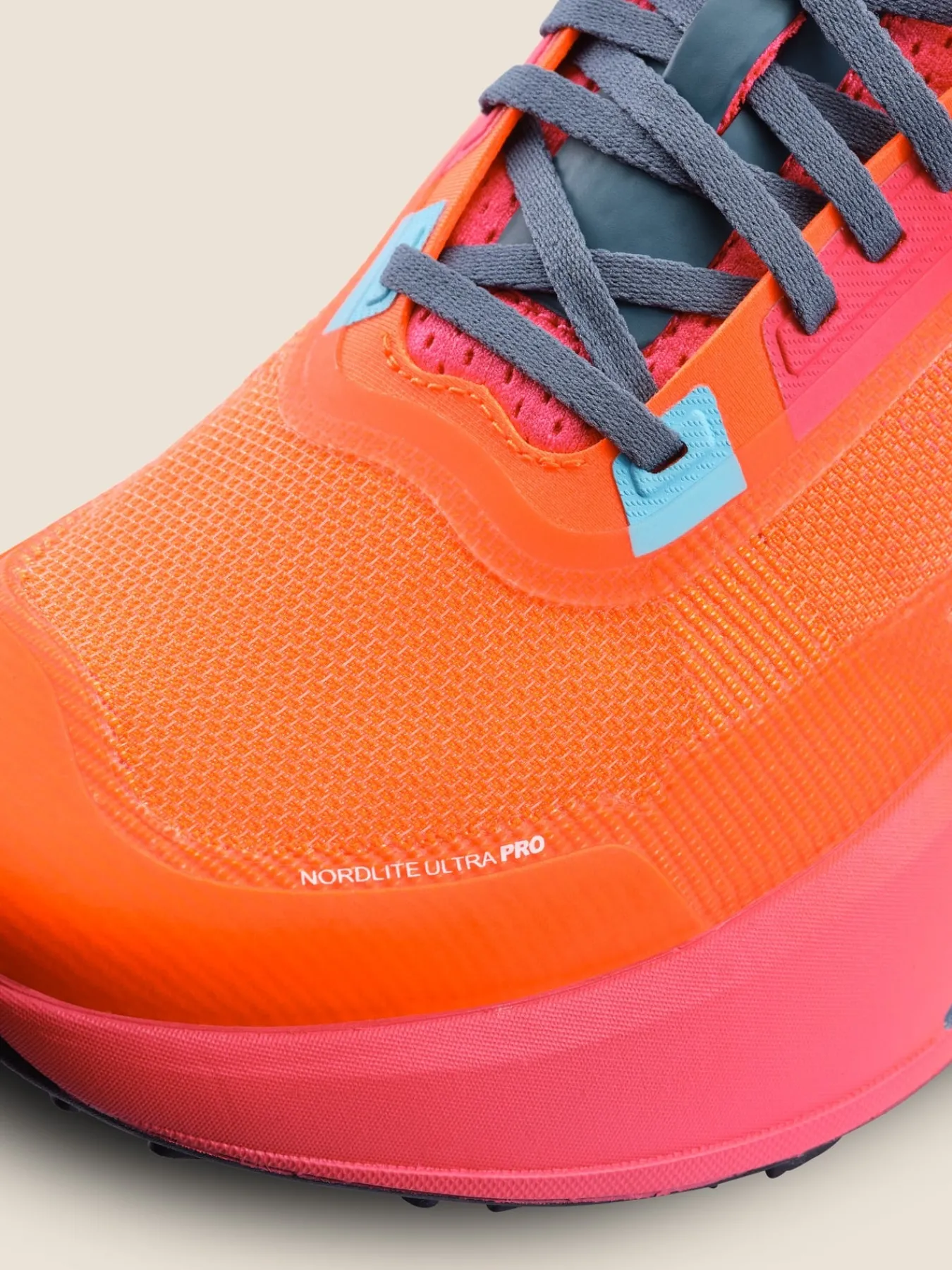 Road-To-Trail|Løping>Craft Sportswear Nordlite Ultra Pro M Flourange/Cosmo