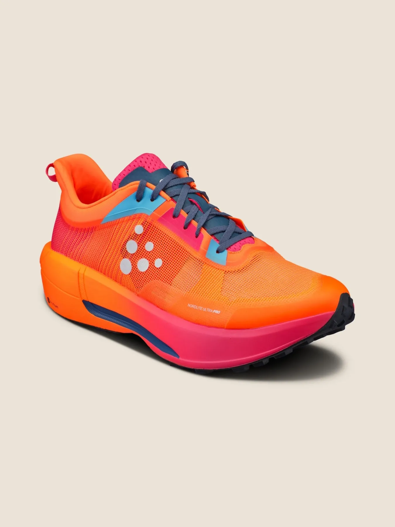 Road-To-Trail|Løping>Craft Sportswear Nordlite Ultra Pro M Flourange/Cosmo