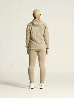 Jakker & Vester|Løping><noscript><img width=