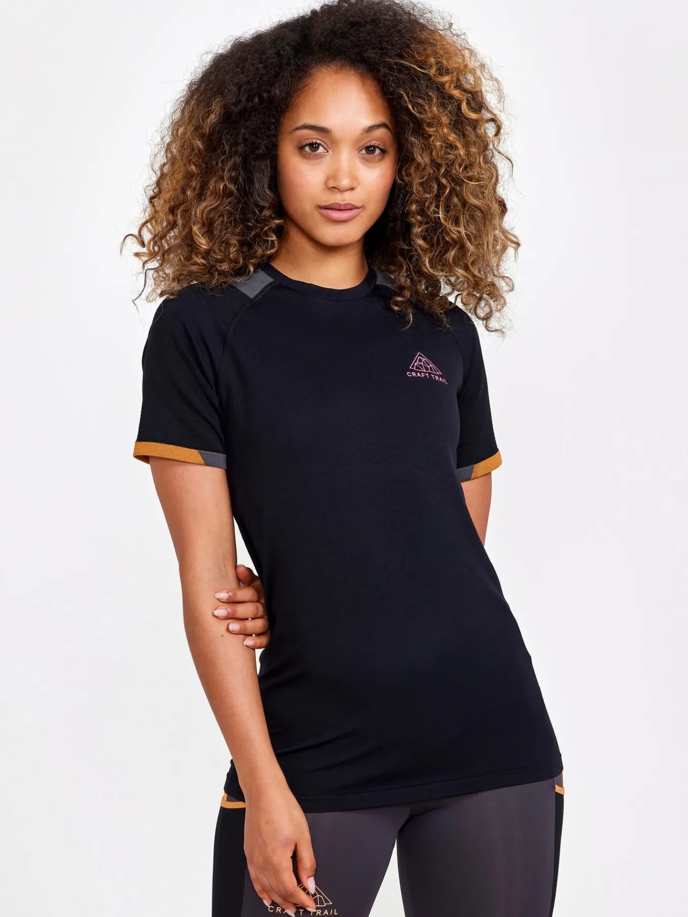 T-Skjorter & Singleter|Løping>Craft Sportswear PRO Trail Fuseknit SS Tee W Slate-Desert